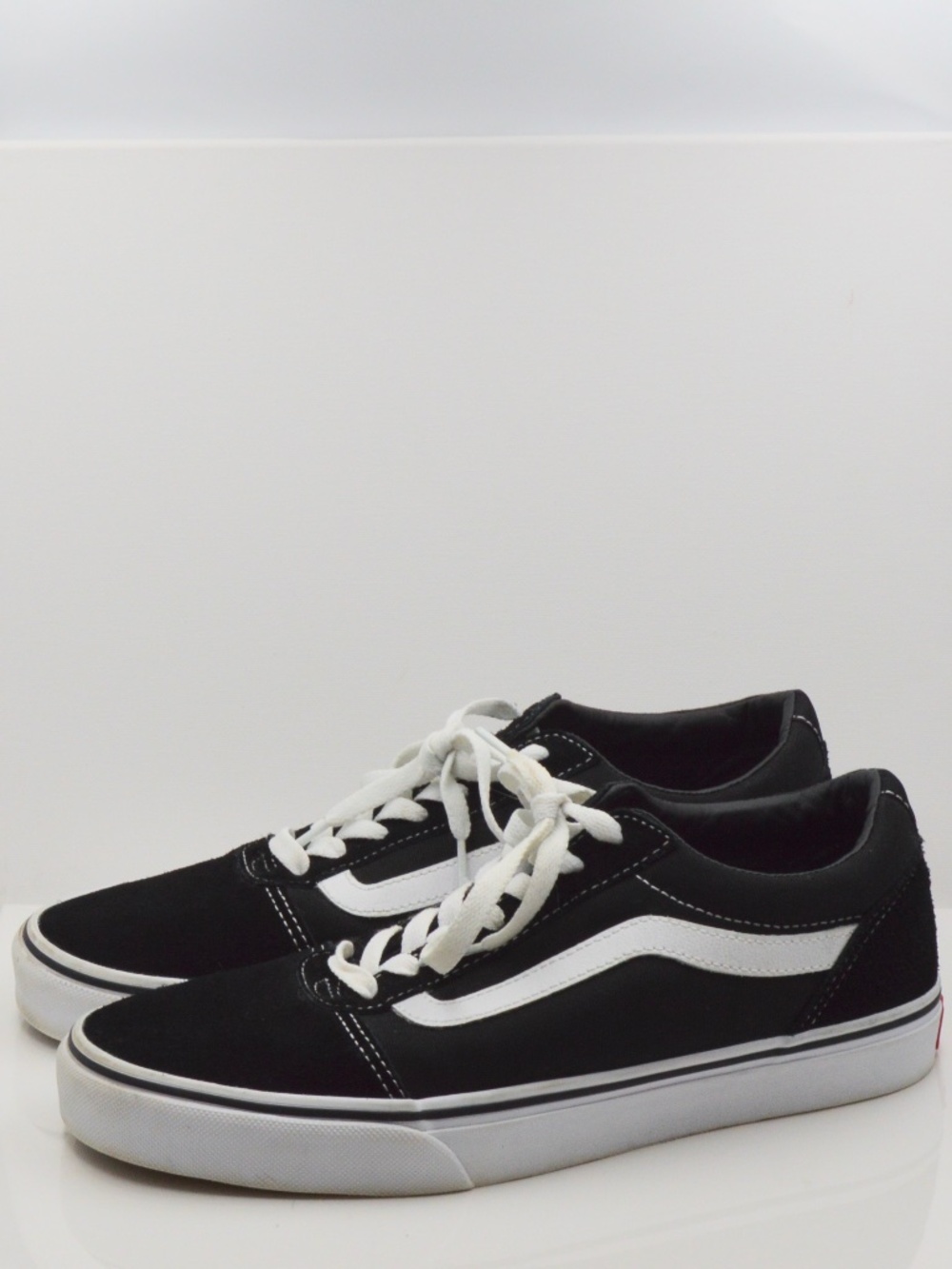Vans Shoes | Vans Ward Lo Suede Sneaker Men's Size 8 Black/White